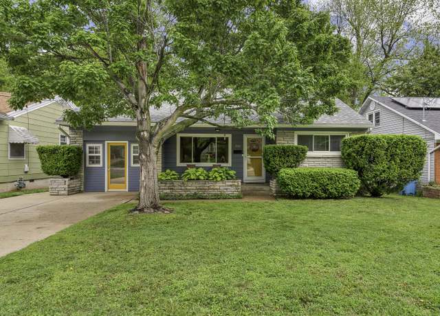 Property at 801 W Portland St, Springfield, MO 65807, 3 beds, 1 bath