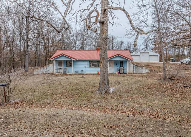 Property at 4 Arthur Trl, Louisburg, MO 65685, 2 beds, 1 bath
