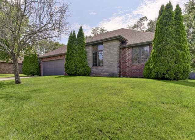 Property at 5513 S Maryland Ave, Springfield, MO 65810, 3 beds, 2 baths
