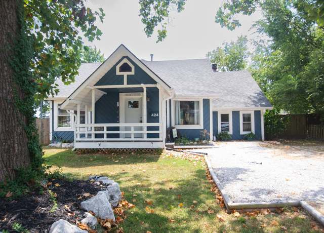 Property at 424 W Silsby St, Springfield, MO 65807, 2 beds, 2 baths