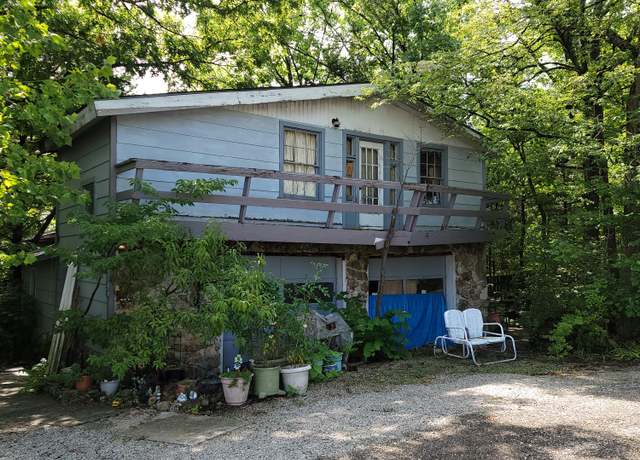 Property at 227 Hunter Ave, Branson, MO 65616, 3 beds, 2 baths