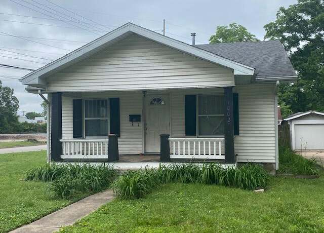 Property at 1002 S Crutcher Ave, Springfield, MO 65804, 2 beds, 1 bath
