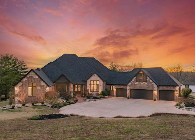 Property at 621 S Woodhaven Rd, Nixa, MO 65714, 4 beds, 5.5 baths