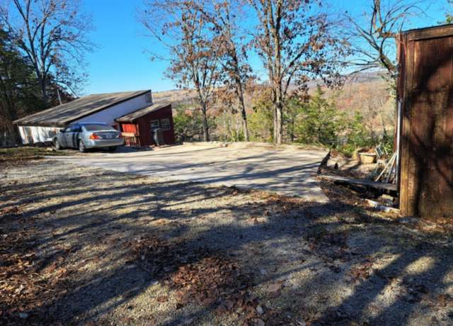 Property at 109 Cottage Ln, Cape Fair, MO 65624, 2 beds, 1.5 baths