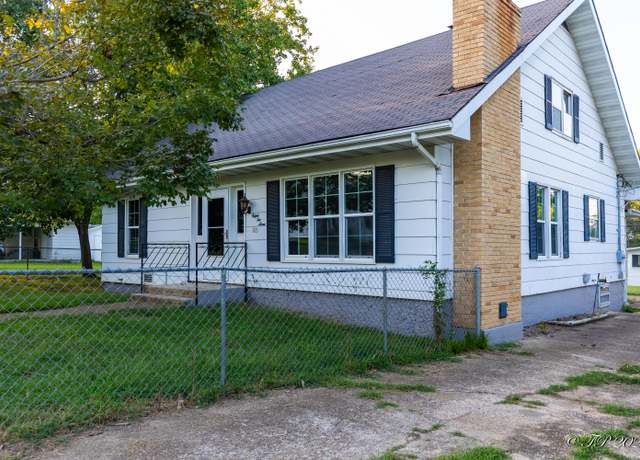 Property at 823 W Leyda Ave, West Plains, MO 65775, 2 beds, 1 bath