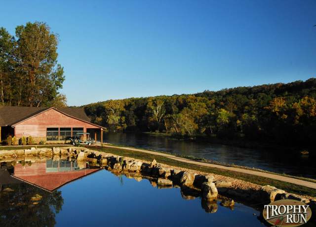 Property at 404 Lookout Flts, Branson, MO 65616, 2 beds, 2 baths