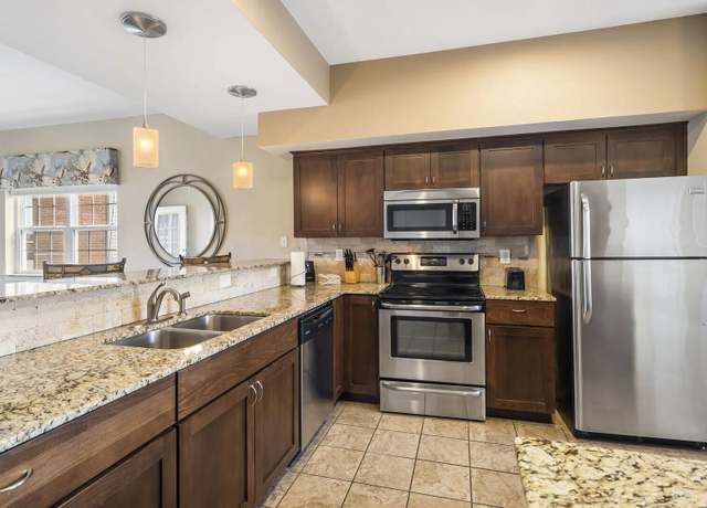 Property at 2800 Green Mountain Drive Dr #220, Branson, MO 65616, 2 beds, 2 baths