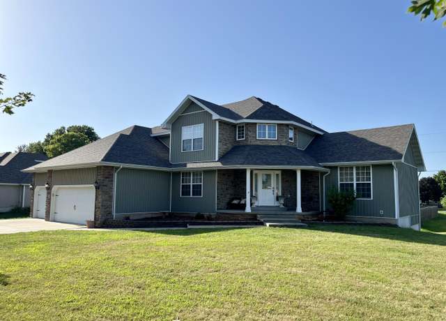 Property at 349 E Grace St, Republic, MO 65738, 4 beds, 3.5 baths