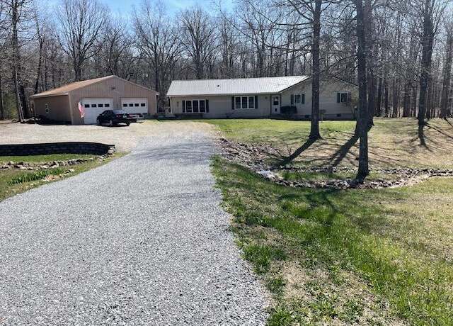 Property at 13760 Sunflower Ln, Plato, MO 65552, 3 beds, 2 baths