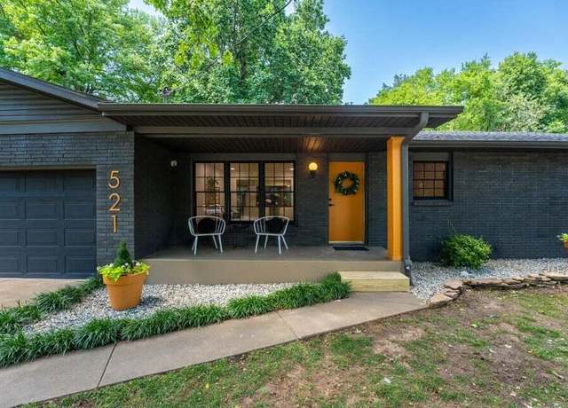 Property at 521 E Cherokee St, Springfield, MO 65807, 3 beds, 2 baths