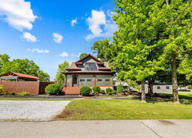 Property at 115 E Washington Ave, Billings, MO 65610, 4 beds, 1.5 baths