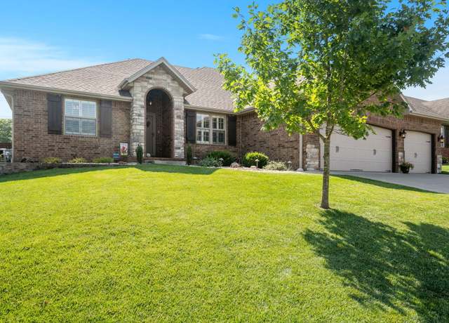 Property at 1002 S Joshua Ave, Republic, MO 65738, 3 beds, 2 baths