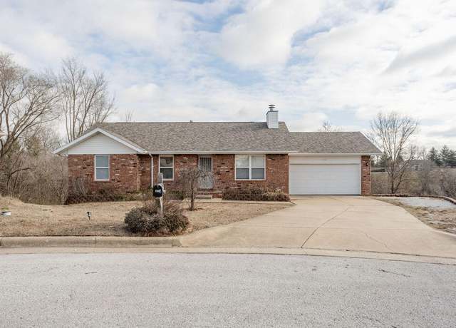 Property at 113 Daleview Cir, Nixa, MO 65714, 3 beds, 3 baths