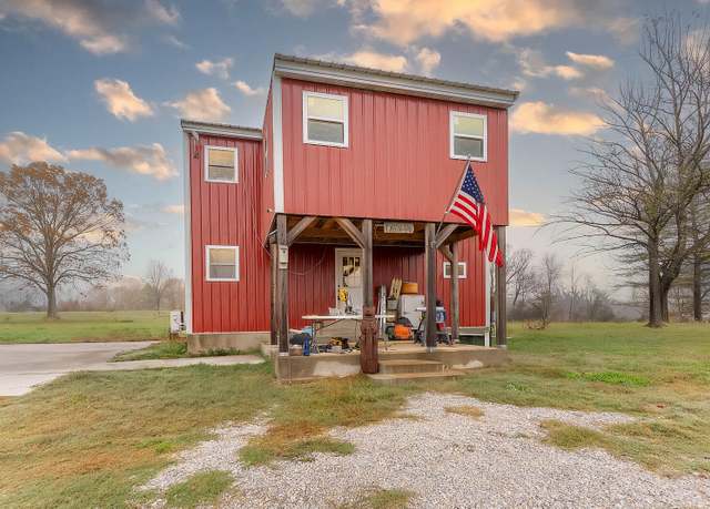 Property at 6125 Aa Hwy, Alton, MO 65606, 3 beds, 2 baths