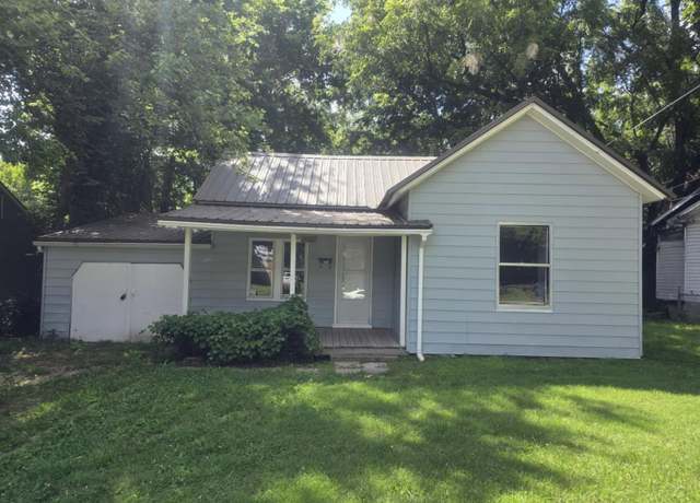 Property at 2007 N Travis Ave, Springfield, MO 65803, 3 beds, 1 bath