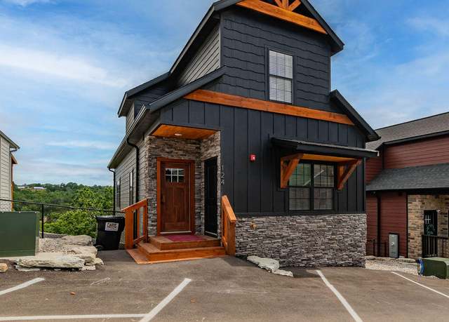 Property at 124 David Shawn Dr, Branson, MO 65616, 5 beds, 4 baths
