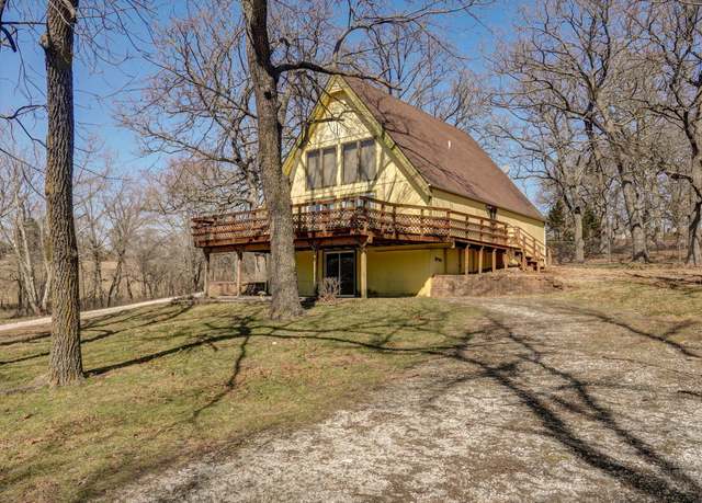Property at 4293 W Jackson Rd, Nixa, MO 65714, 3 beds, 2 baths