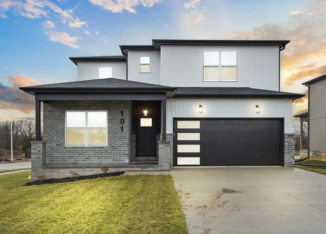 Property at 604 N Acacia Ave, Clever, MO 65631, 4 beds, 2.5 baths