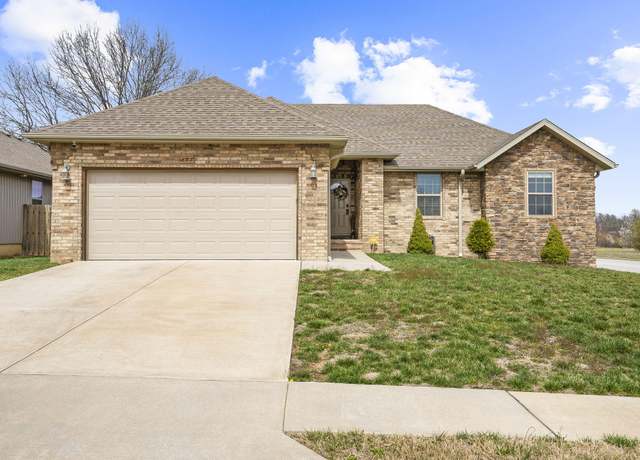 Property at 897 E Striper Dr, Nixa, MO 65714, 3 beds, 2 baths