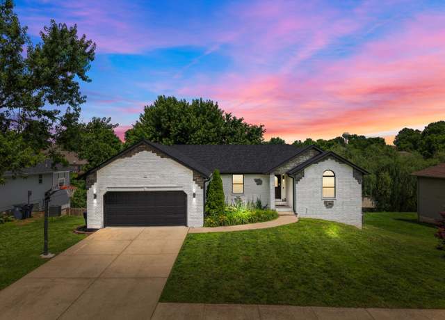 Property at 743 E Gallup Hill Rd, Nixa, MO 65714, 5 beds, 3 baths