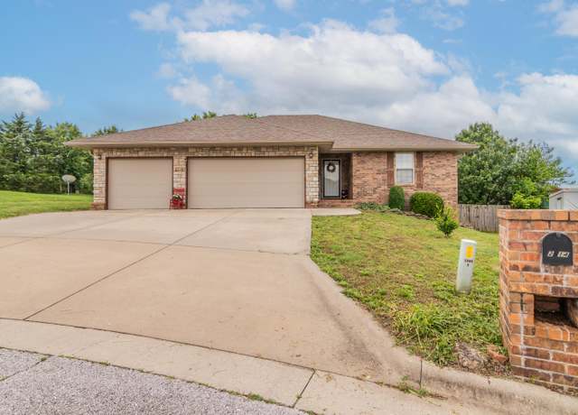 Property at 2714 W Colton Ave, Ozark, MO 65721, 3 beds, 2 baths