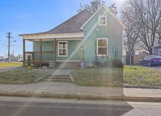 Property at 722 W Brower St, Springfield, MO 65802, 4 beds, 2 baths