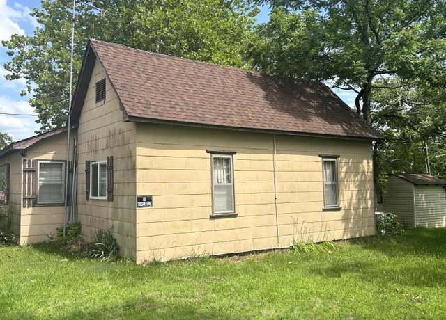 Property at 9611 E Cleveland Ave, Monett, MO 65708, 5 beds, 2 baths