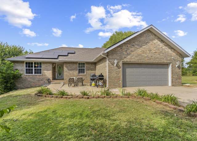 Property at 1917 Willoughby Rd, Clever, MO 65631, 4 beds, 3 baths