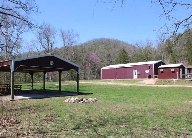 Property at 2240 Mease Dr, Reeds Spring, MO 65737, 2 beds, 3 baths