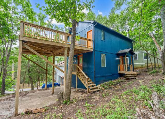 Property at 412 Lakewood Rd, Branson, MO 65615, 2 beds, 2 baths