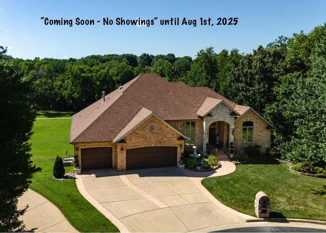 Property at 1122 W Oakville Rd, Springfield, MO 65810, 5 beds, 3.5 baths