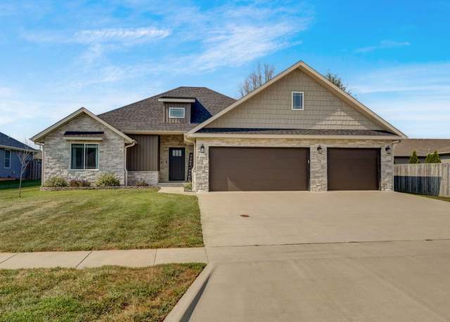 Property at 5765 E Pearson Pkwy, Strafford, MO 65757, 3 beds, 2 baths