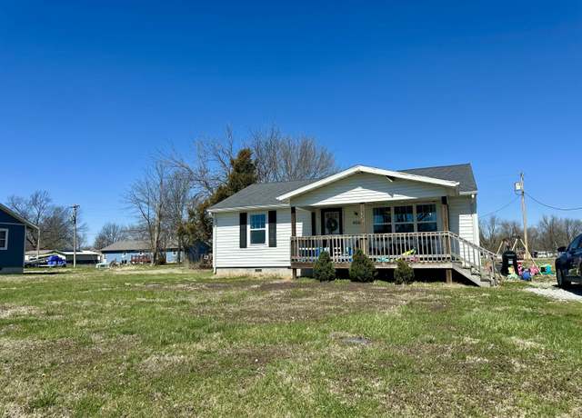 Property at 406 E 17th St, Lockwood, MO 65682, 2 beds, 1 bath