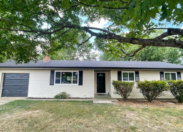 Property at 302 W Howard Ave, Billings, MO 65610, 3 beds, 1.5 baths