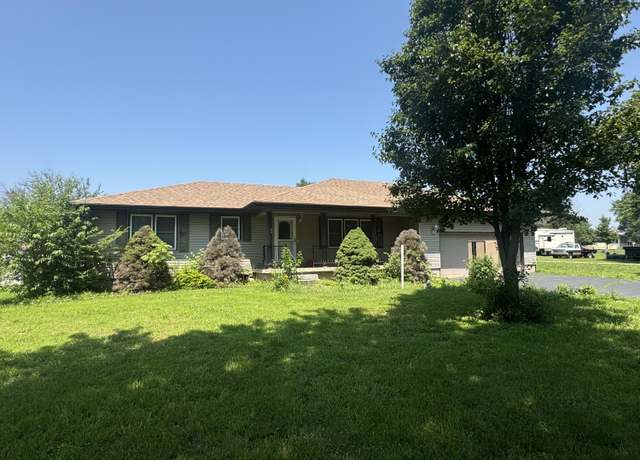 Property at 17 Sherwood Trl, Buffalo, MO 65622, 3 beds, 1.5 baths