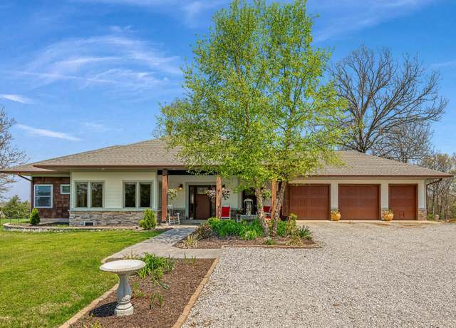 Property at 12491 County Road 414, Ava, MO 65608, 3 beds, 3.5 baths