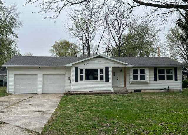Property at 303 Missouri Ave, Nixa, MO 65714, 3 beds, 1 bath