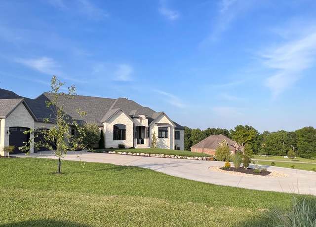 Property at 1190 N Elmhurst Rd, Springfield, MO 65802, 4 beds, 4.5 baths