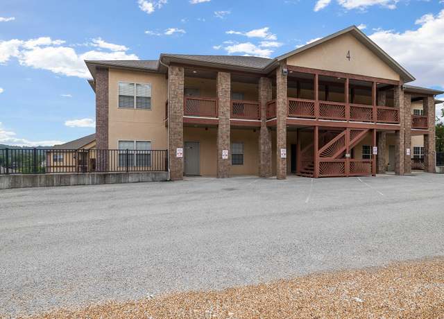 Property at 190 Rockwood Ln #2, Branson, MO 65616, 3 beds, 2 baths