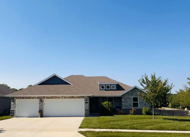 Property at 607 E Selby Dr, Nixa, MO 65714, 4 beds, 2 baths