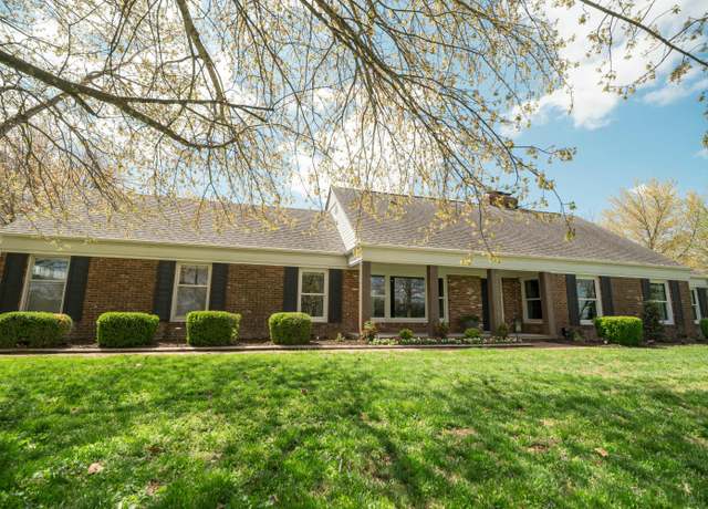 Property at 5724 E Mill St, Springfield, MO 65802, 4 beds, 3 baths