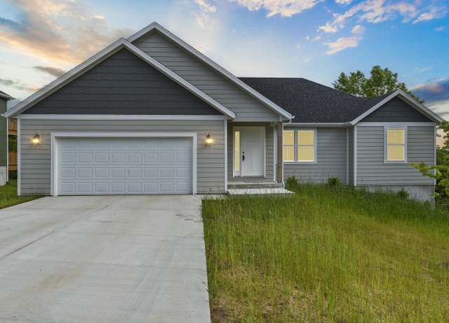 Property at 591 Pine Woods Village Dr Lot 15, Hollister, MO 65672, 3 beds, 2 baths