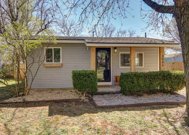 Property at 3046 W Lombard St, Springfield, MO 65802, 2 beds, 1 bath
