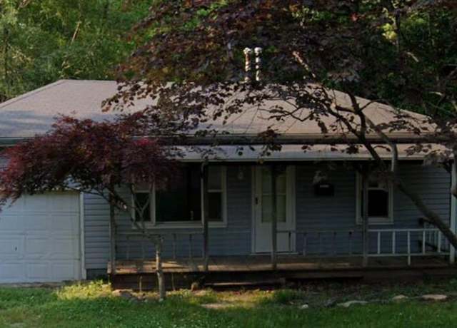 Property at 3143 W State St, Springfield, MO 65802, 2 beds, 1 bath