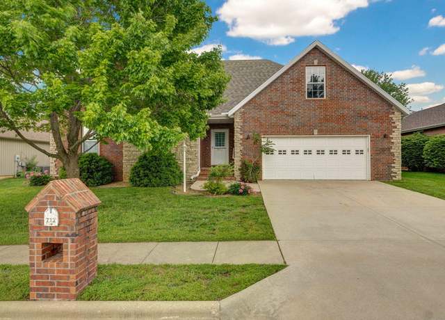 Property at 713 River Rock Ct, Nixa, MO 65714, 4 beds, 2 baths