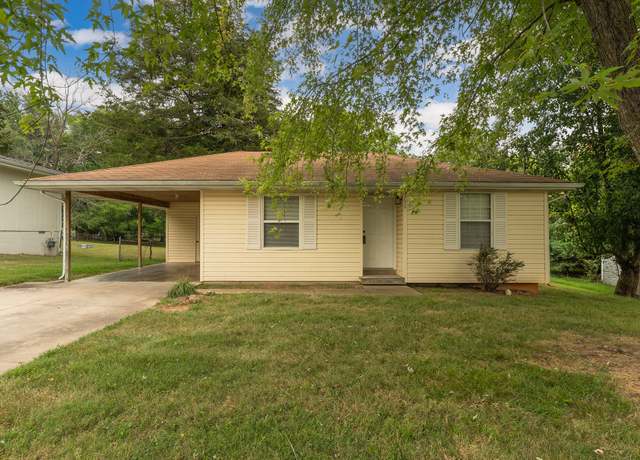 Property at 3756 S Elmview Ave, Springfield, MO 65804, 2 beds, 1 bath