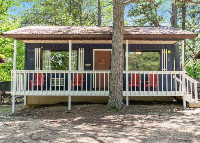 Property at 5424 State Highway 265 Unit Cottage 7, Branson, MO 65616, 2 beds, 1 bath