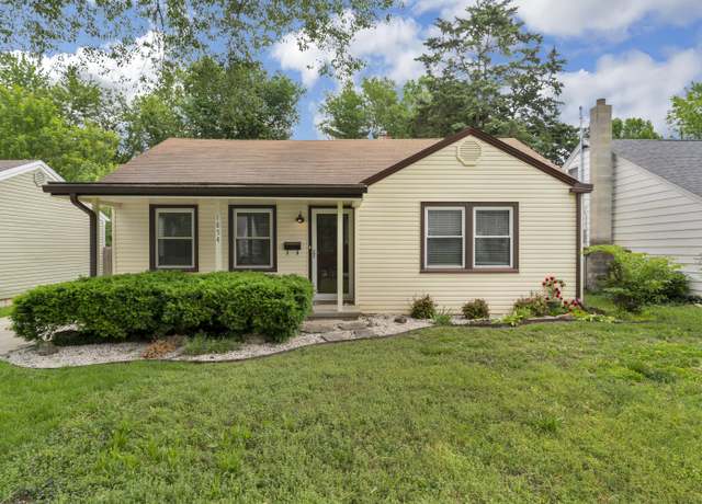 Property at 1854 S Maryland Ave, Springfield, MO 65807, 3 beds, 1 bath