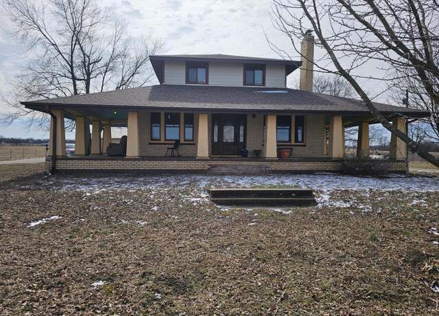 Property at 1904 Barnett Rd, Marionville, MO 65705, 4 beds, 2 baths