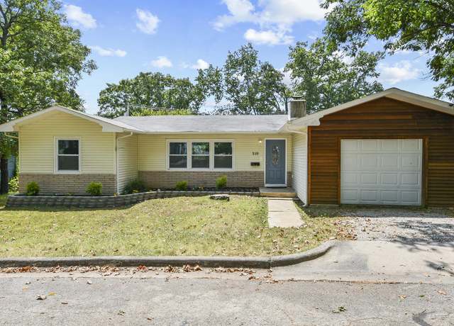 Property at 310 Ellison St, Branson, MO 65616, 3 beds, 2 baths